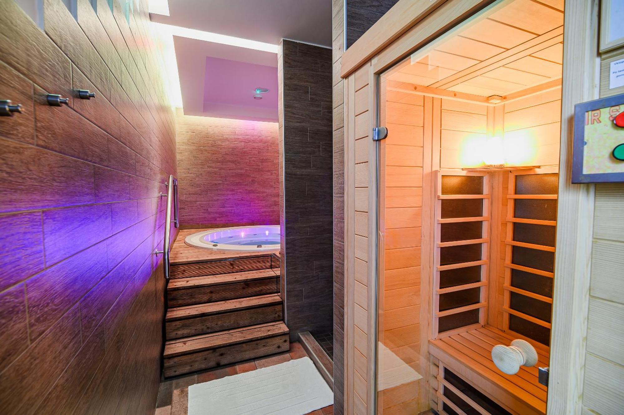 Apartments Maleric With Indoor Pool And Wellness Dragatuš エクステリア 写真