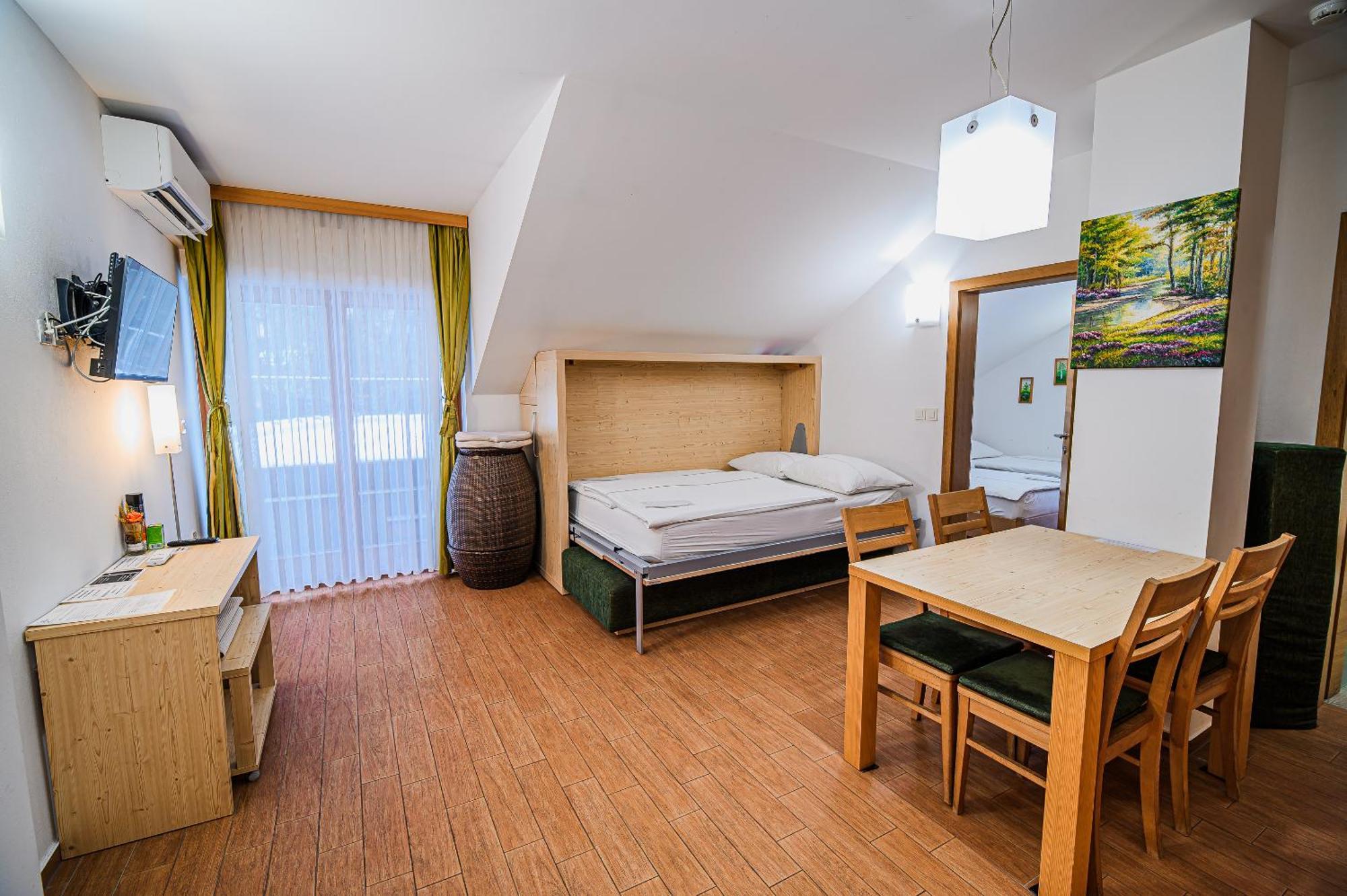 Apartments Maleric With Indoor Pool And Wellness Dragatuš エクステリア 写真